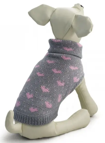 Свитер "Сердечки"