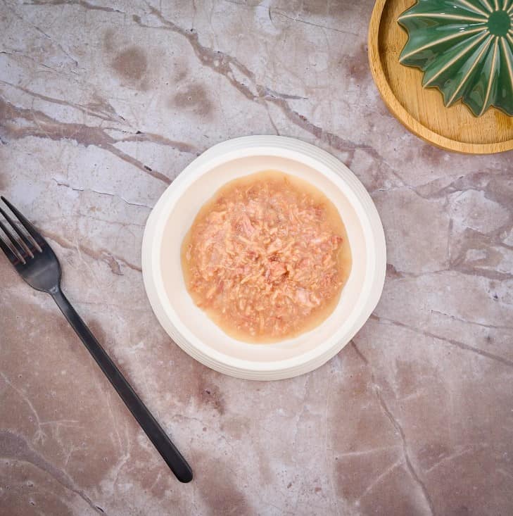 Еда для кошек и котов Monge Cat Monoprotein (мясные хлопья из индейки)