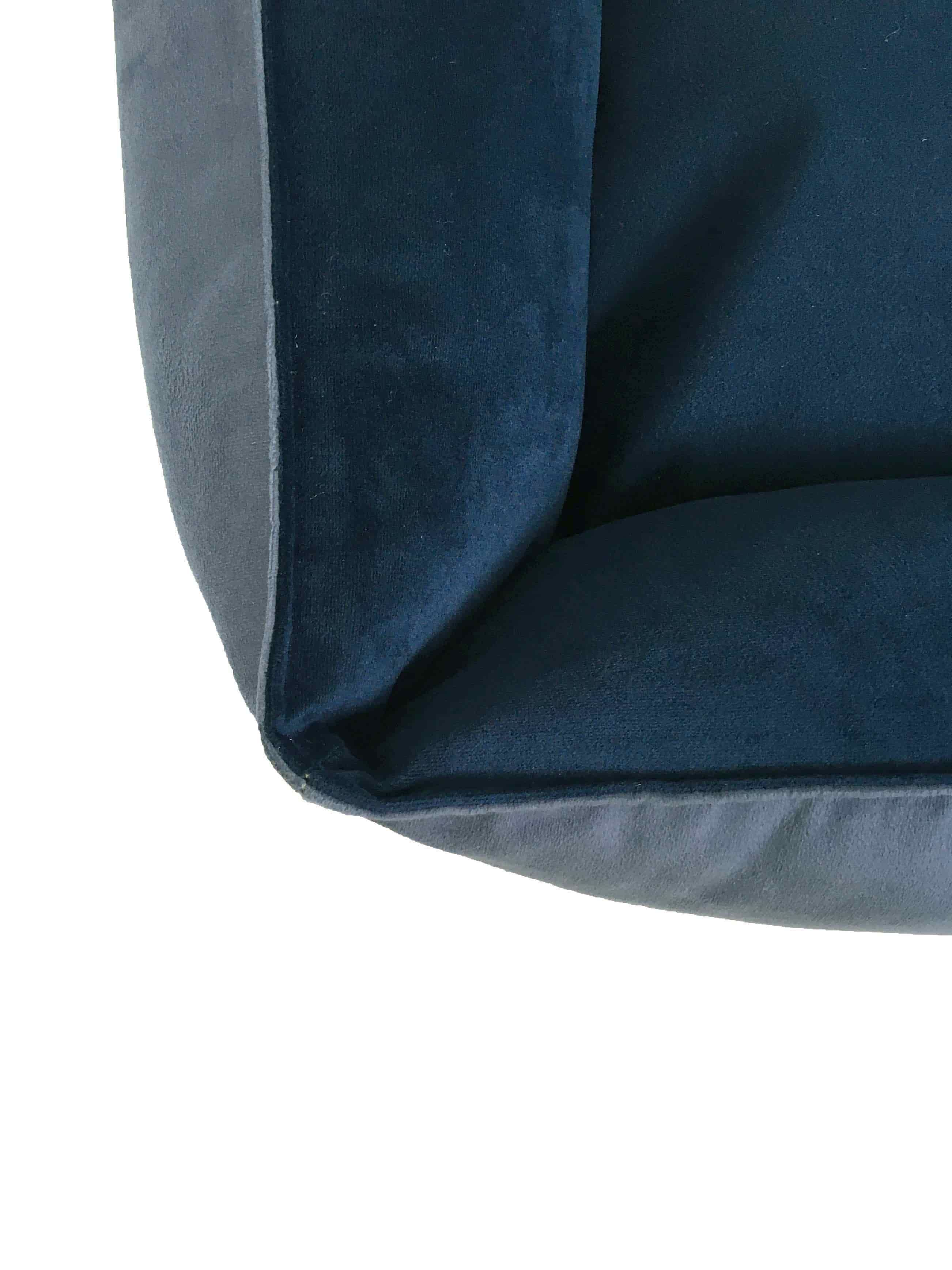 Лежанка квадратная двухцветная со съемным чехлом Тото2 (синий)