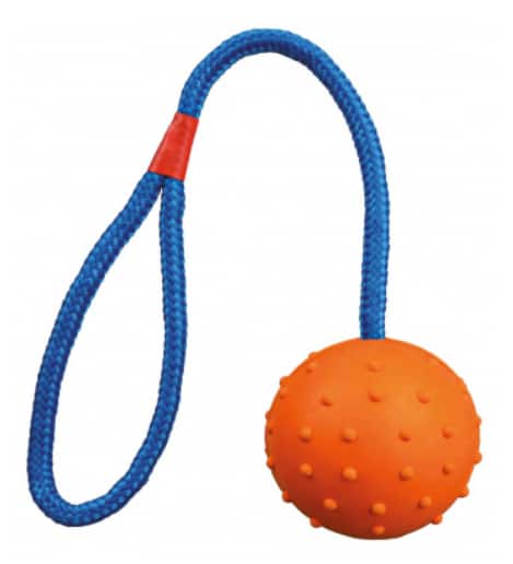 Игрушка для собак "TRIXIE" "Каучуковый мячик на веревке" диам.6 см/30 см (3305)
