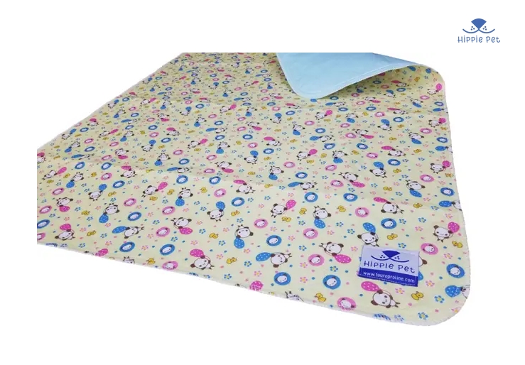 Многоразовая пеленка для собак (желтая с мишками) Hippie Pet 70х90 см (7090-3)