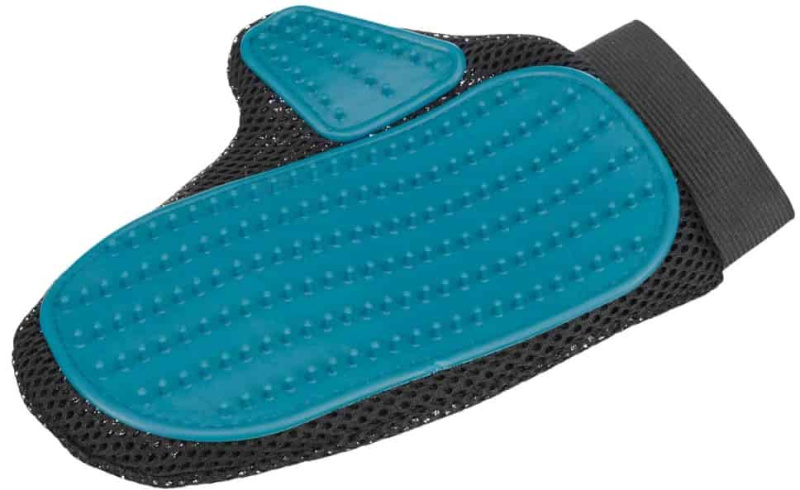 перчатка TRIXIE для ухода за шерстью 