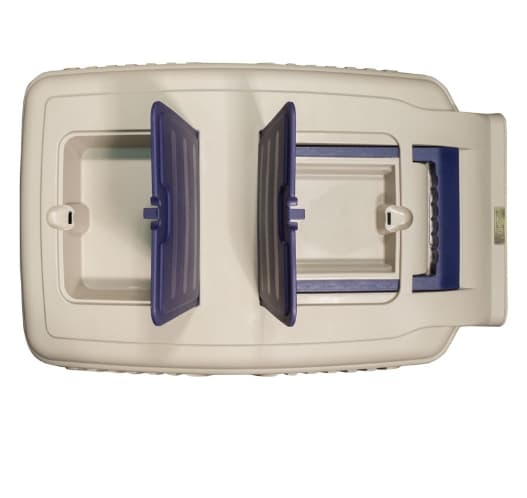 TRIOL Standard Medium пластиковая переноска для животных