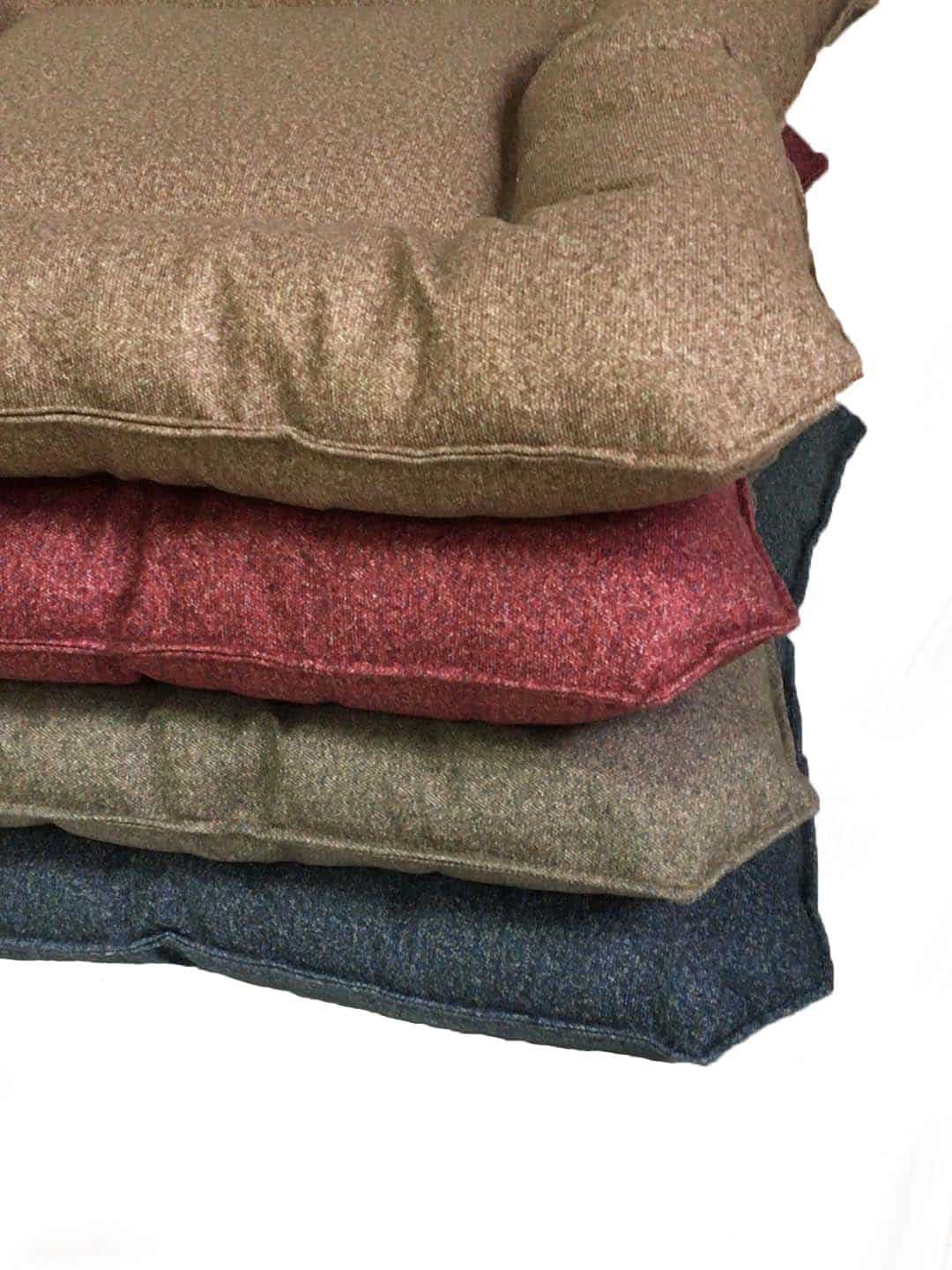 Лежанка-подушка прямоугольная Тото7 (зеленовато-бежевый)