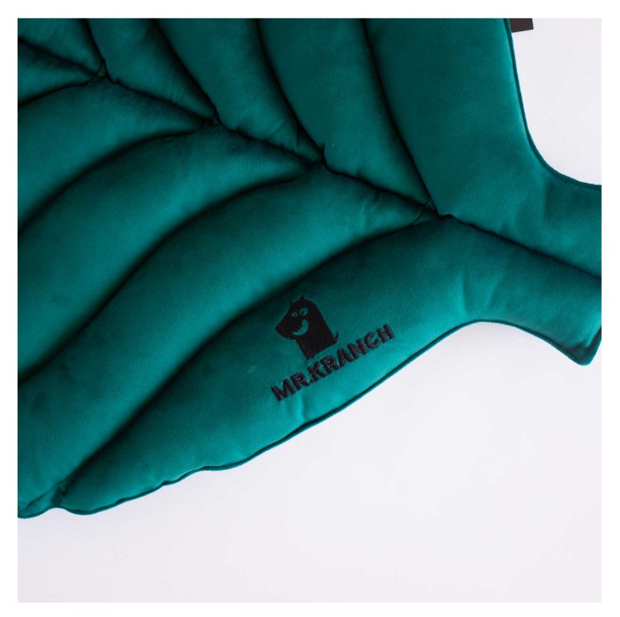 Лежанка Mr.Kranch для собак Листочек двусторонняя с имитацией кожи (зеленая)